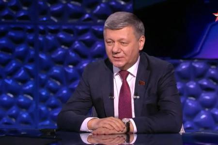 Дмитрий Новиков на телеканале «Звезда» о подготовке КПРФ III Международного антифашистского форума и о том, как защитить Россию от угроз НАТО