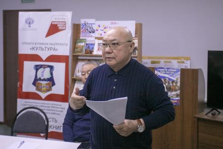 Депутаты фракции КПРФ в Народном Хурале Калмыкии провели встречу с избирателями в городе Лагани
