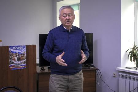 Депутаты фракции КПРФ в Народном Хурале Калмыкии провели встречу с избирателями в городе Лагани