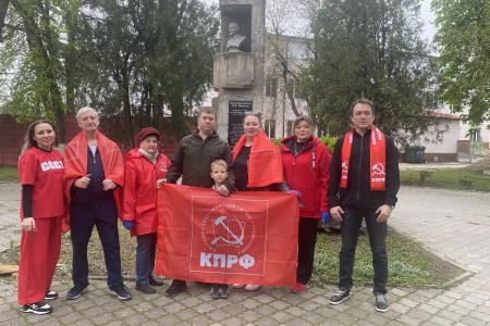 Коммунисты Кабардино-Балкарии провели Ленинские субботники