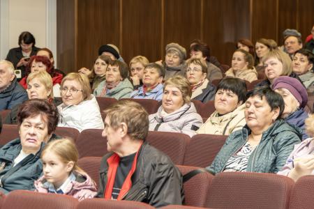 Первый секретарь Курского обкома КПРФ Н.Н. Иванов провел в Обояни концерт, посвящённый 120-летию Леонида Ильича Брежнева