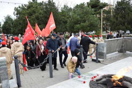 В Дагестане состоялся автопробег в честь 65-летнего юбилея Дня космонавтики