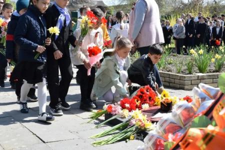 "Эх, путь-дорожка фронтовая". Патриотический автопробег проходит на Ставрополье