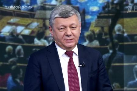 Дмитрий Новиков на Первом канале о том, как США превращают переговоры о мире в игру с надувательством