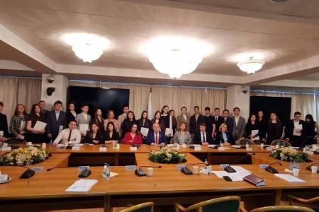Николай Харитонов: «Проект стратегии развития Дальнего Востока до 2030 года получил поддержку участников парламентских слушаний»