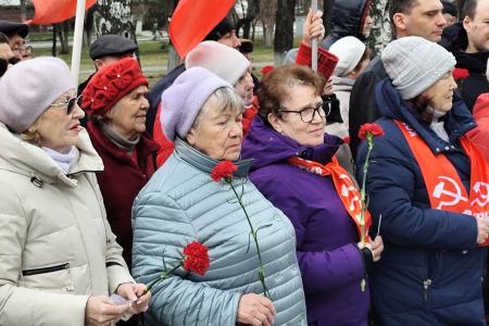 В Тюмени КПРФ и сторонники левых движений торжественно отметили 156-ю годовщину со дня рождения В.И. Ленина