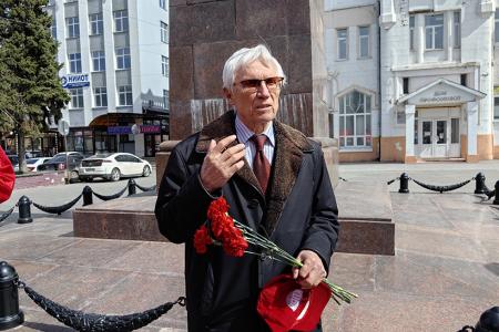 Ивановские коммунисты и союзники КПРФ отметили 156-ю годовщину со дня рождения В.И. Ленина