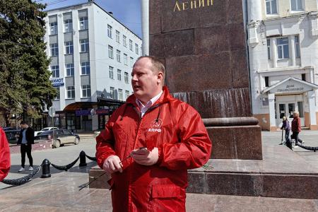 Ивановские коммунисты и союзники КПРФ отметили 156-ю годовщину со дня рождения В.И. Ленина