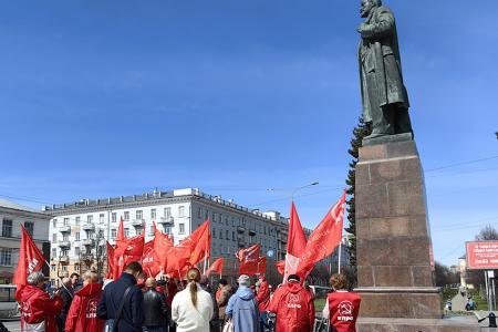 Ивановские коммунисты и союзники КПРФ отметили 156-ю годовщину со дня рождения В.И. Ленина