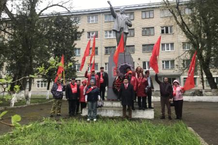 Карачаево-Черкесия отметила 156-летие Ленина