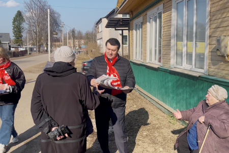 Новгородская область. Олег Лебедев организовал проведение Народного референдума в Любытинском и Мошенском  районах