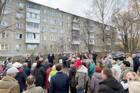 Олег Лебедев продолжает проводить массовые встречи с жителями города Твери