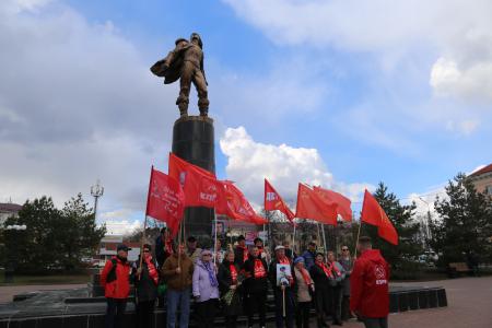 Коммунисты Мордовской республики отметили День космонавтики