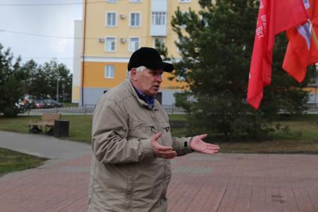 Коммунисты Мордовской республики отметили День космонавтики