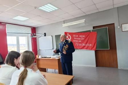 Забайкалье. Коммунист провёл урок мужества в школе села Александровка