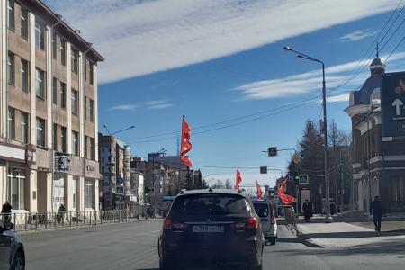 В Архангельске прошел автопробег ко Дню Космонавтики