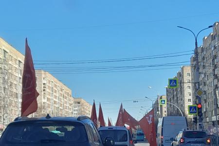 В Архангельске прошел автопробег ко Дню Космонавтики