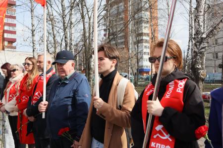 Коммунисты Пензы отметили День космонавтики