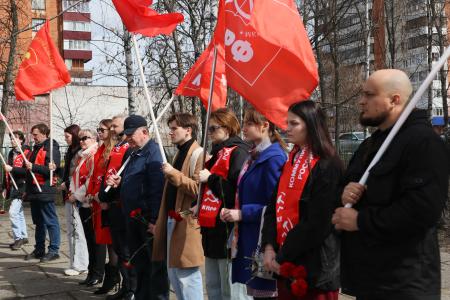 Коммунисты Пензы отметили День космонавтики