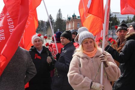 Томская область: Ленин жил, Ленин жив, Ленин будет жить!