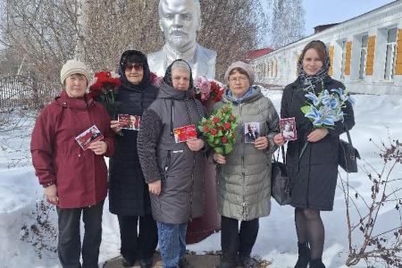 Томская область: Ленин жил, Ленин жив, Ленин будет жить!