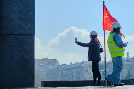 Память не спрятать за строительные заборы: красноярские коммунисты отметили день рождения Ленина