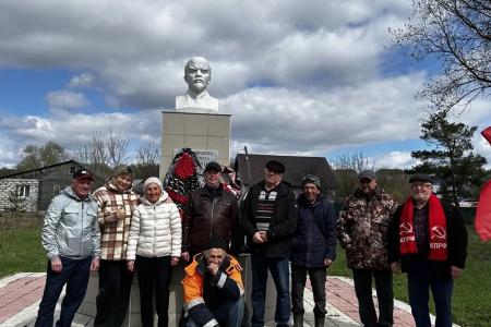 Коммунисты Пензенской области отметили День рождения Ленина