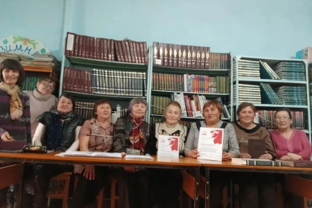 Приём в пионеры, уроки, митинги и возложения цветов — коммунисты Забайкалья отметили день рождения Владимира Ленина