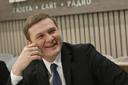 Валентин Коновалов выступил в эфире радио «Комсомольская правда» в программе «Партийная среда»