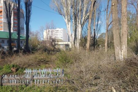 После встречи балаковцев с руководителем фракции КПРФ в Саратовской областной Думе А.Ю. Анидаловым чиновники услышали просьбы жителей города