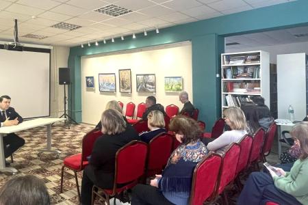 Новгородская область. Олег Лебедев провёл встречу с жителями и прием избирателей в Холмском районе