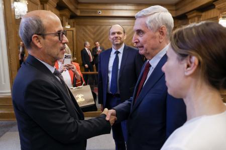 Иван Мельников принял  делегацию ПАРЛАТИНО