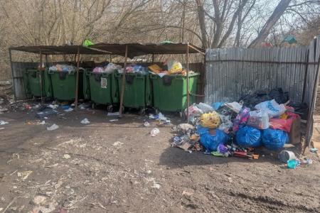 Депутат Госдумы фракции КПРФ Владимир Исаков провёл приём населения в городе Узловая Тульской области