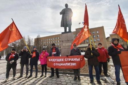 Ямало-Ненецкий автономный округ. В Салехарде состоялся митинг в честь 156-й годовщины со дня рождения В.И. Ленина