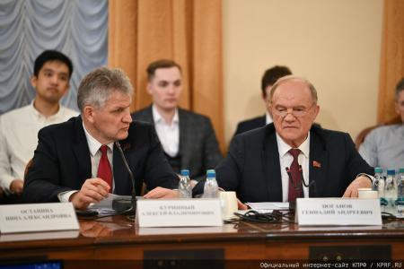 Состоялся круглый стол по вопросам льготного лекарственного обеспечения
