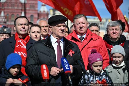 Г.А. Зюганов: Ленин открыл новый мир, где правил труд, а не капитал