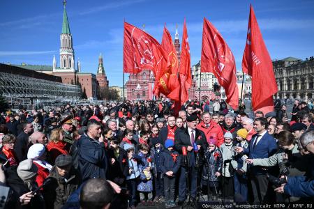 Г.А. Зюганов: Ленин открыл новый мир, где правил труд, а не капитал