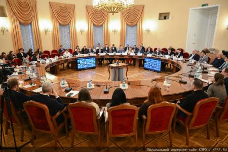 Состоялся круглый стол по вопросам льготного лекарственного обеспечения