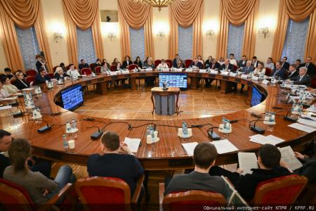 Состоялся круглый стол по вопросам льготного лекарственного обеспечения