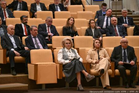 Состоялось заседание фракции КПРФ в Госдуме 14 апреля
