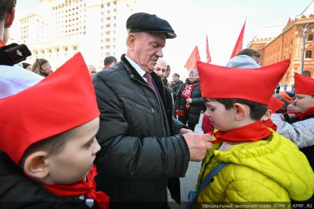 Г.А. Зюганов: Ленин открыл новый мир, где правил труд, а не капитал