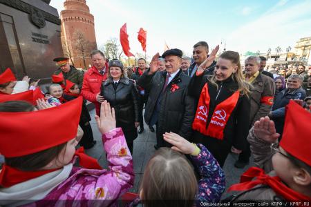 Г.А. Зюганов: Ленин открыл новый мир, где правил труд, а не капитал