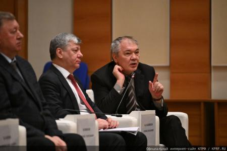 Состоялось заседание фракции КПРФ в Госдуме 14 апреля