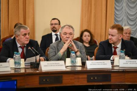 Леонид Калашников: Ключ к наведению порядка в миграционной сфере — законопроект КПРФ об организованном наборе