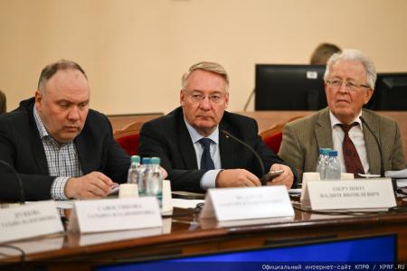 Леонид Калашников: Ключ к наведению порядка в миграционной сфере — законопроект КПРФ об организованном наборе