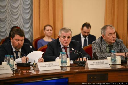 Леонид Калашников: Ключ к наведению порядка в миграционной сфере — законопроект КПРФ об организованном наборе