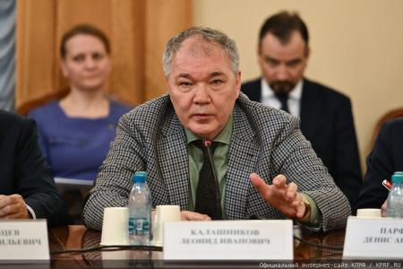 Леонид Калашников: Ключ к наведению порядка в миграционной сфере — законопроект КПРФ об организованном наборе
