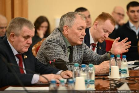 Леонид Калашников: Ключ к наведению порядка в миграционной сфере — законопроект КПРФ об организованном наборе