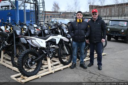 КПРФ - фронту. 20 апреля отправлен 152-й гуманитарный конвой КПРФ