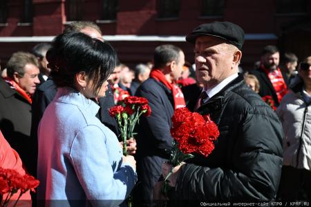 Г.А. Зюганов: Ленин открыл новый мир, где правил труд, а не капитал